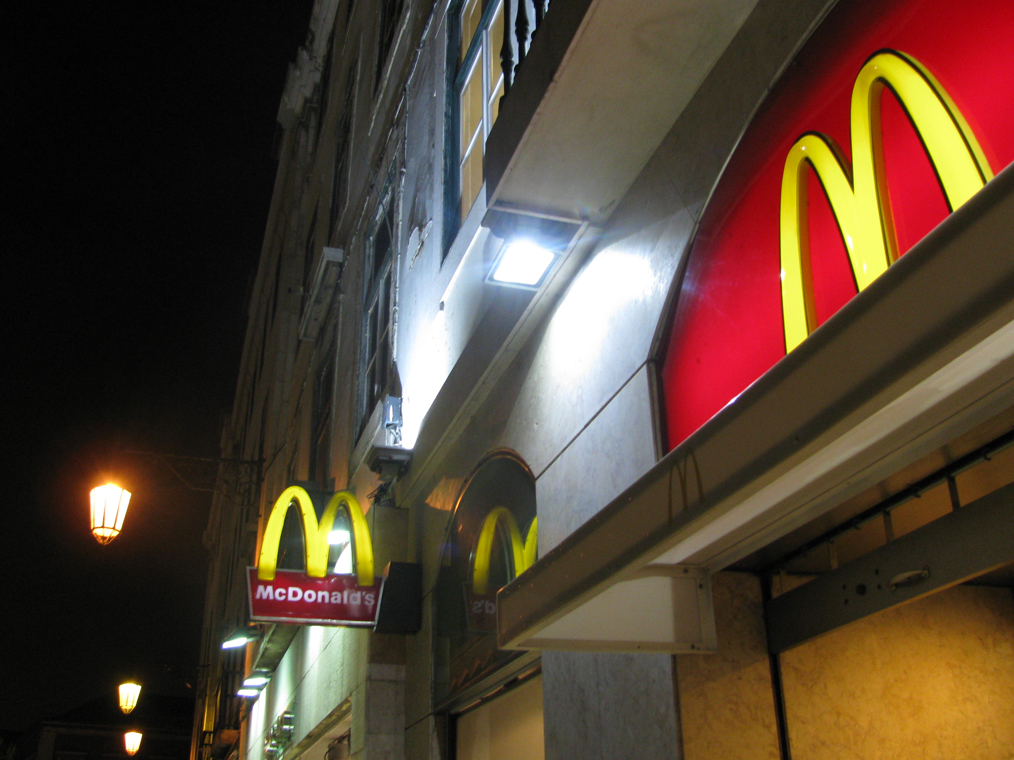 McDonald's_Arch_Letstalkbranding